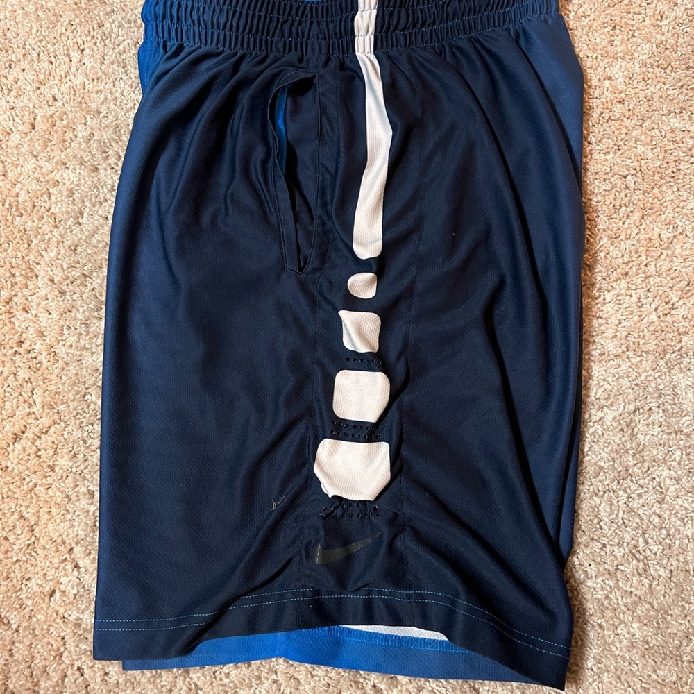 Night elite shorts